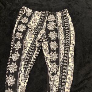 Patterned Black and White Leggings
